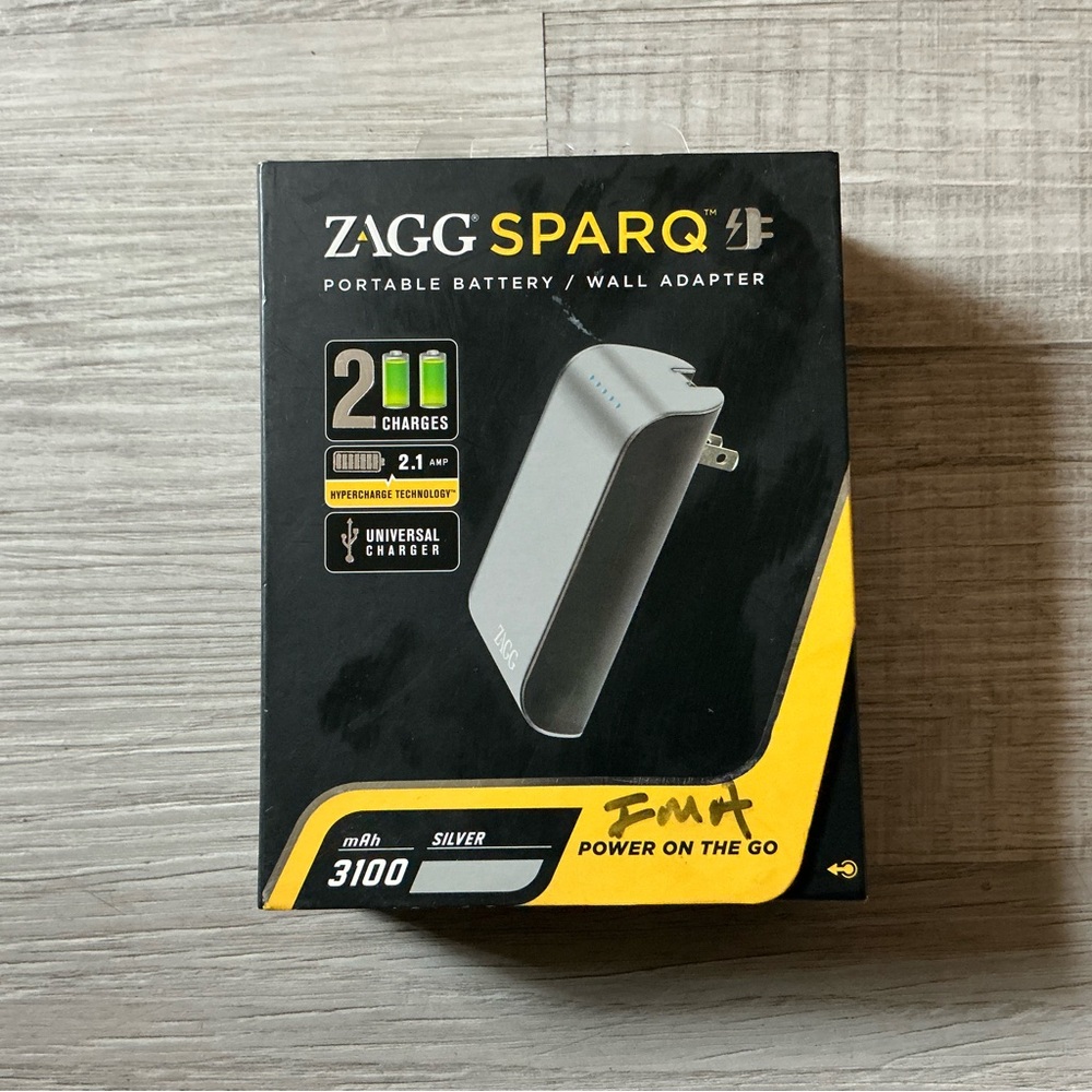 ZAGG Sparq 3100 Portable Battery Charger Wall Adapter 3100mAh New Sealed